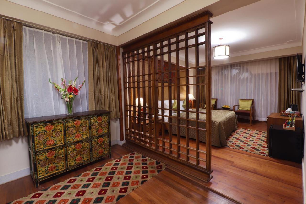 Denzong Shangrila Lords Inn - Hotel & Spa Gangtok Exterior photo